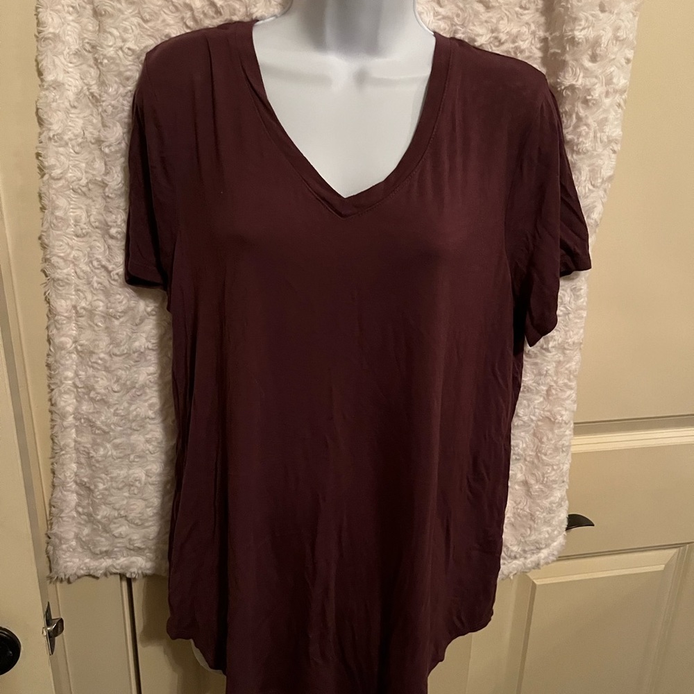 PLUS SIZE boutique basic tee